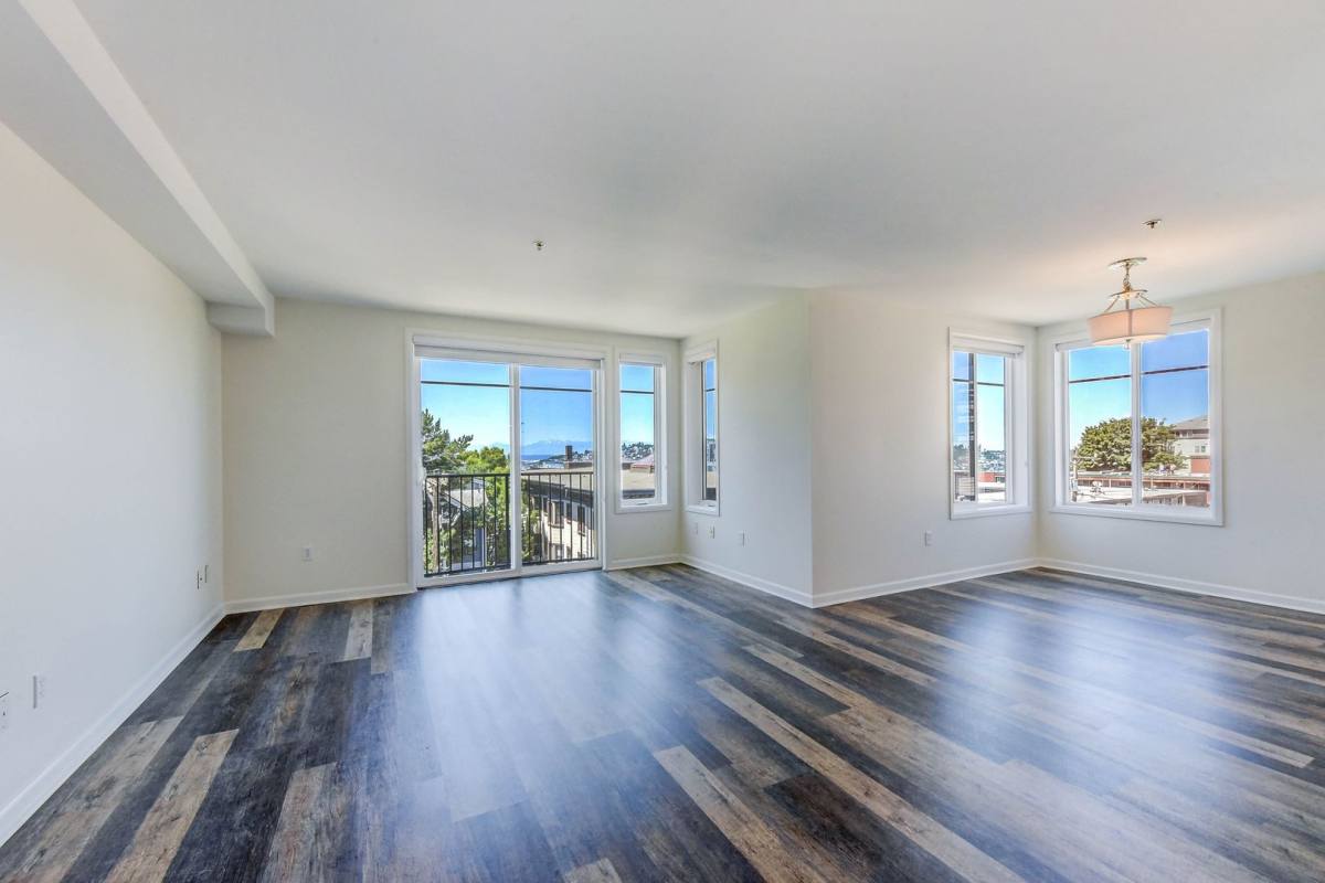 Apartment for rent at 124 Bellevue Ave E, Seattle, WA 98102