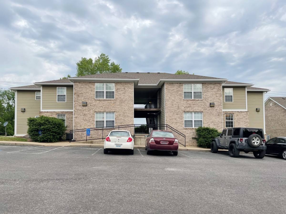 Apartment for rent at 181 McFadin Station St, Bowling Green, KY 42103