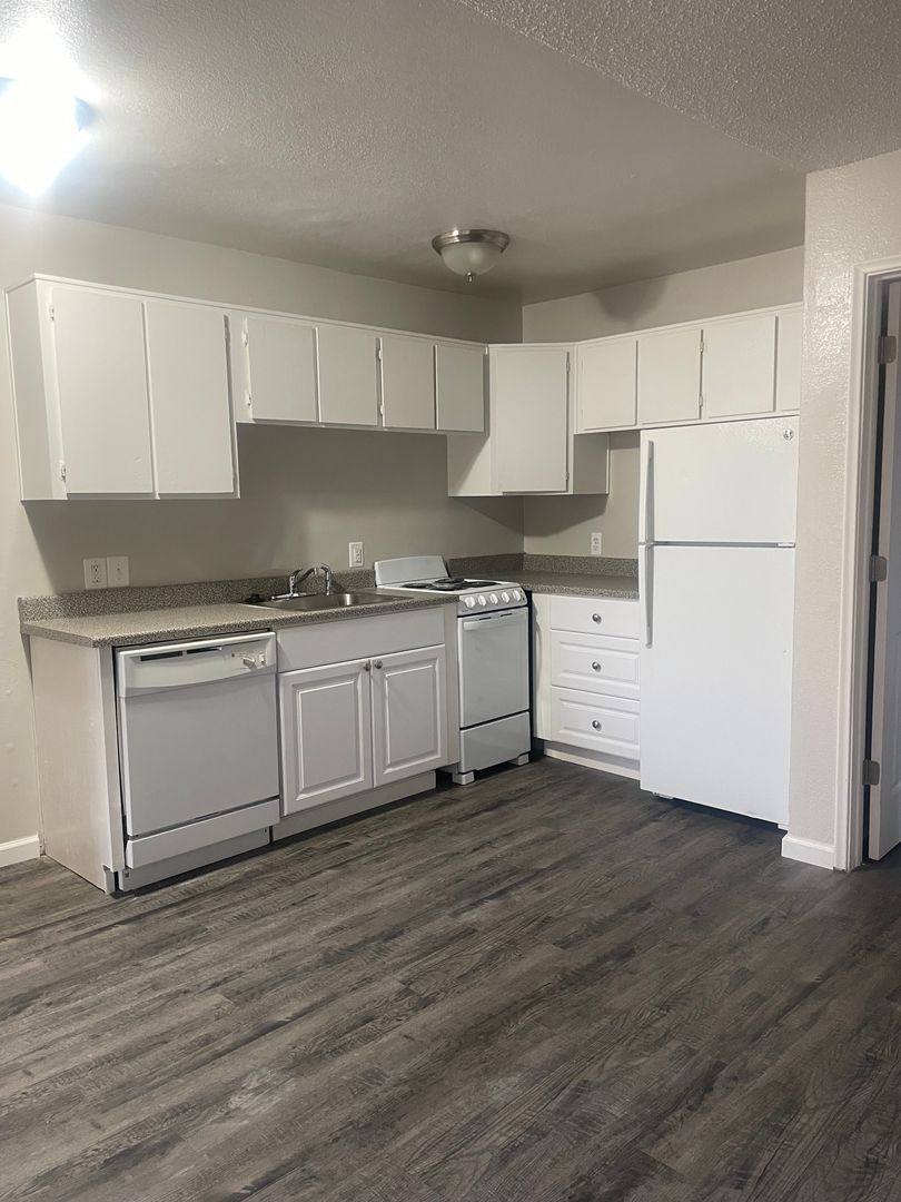 Apartment for rent at 4420 E Pike Peak Ave, Colorado Springs, CO 80916