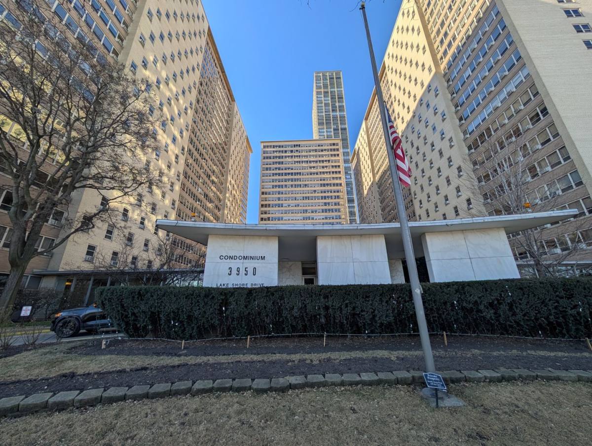 Condo for rent at 3950 N Lake Shore Dr, Chicago, IL 60613