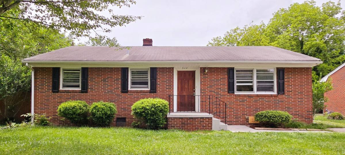 House for rent at 317 Holt Ave, Graham, NC 27253