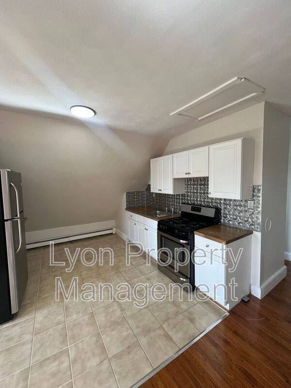 Apartment for rent at 107 Burgess Ave #3, East Providence, RI 02914