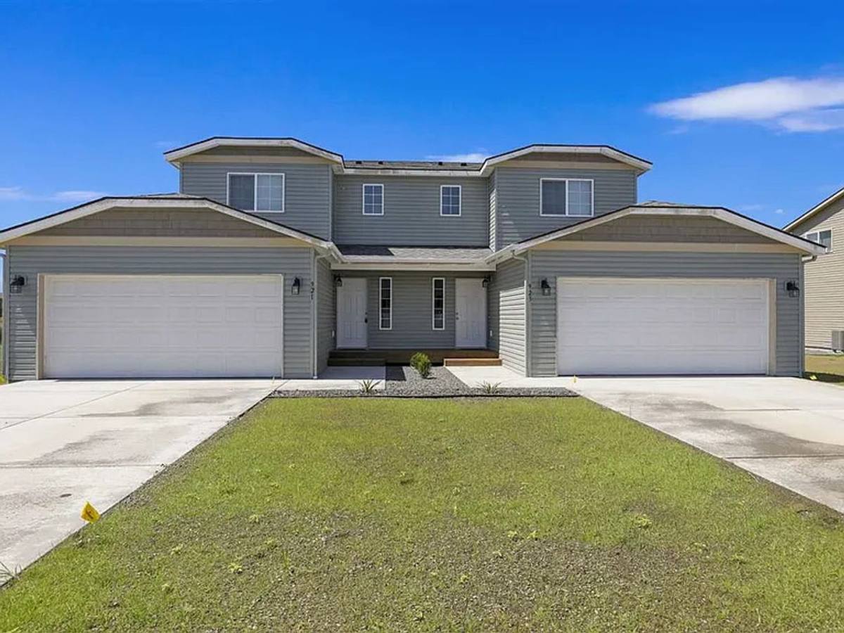 Apartment for rent at 941 - 943 N Stanley St, Medical Lake, WA 99022