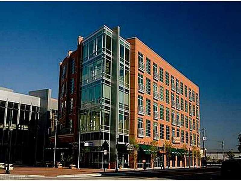Condo for rent at 221 Market St, Virginia Beach, VA 23462