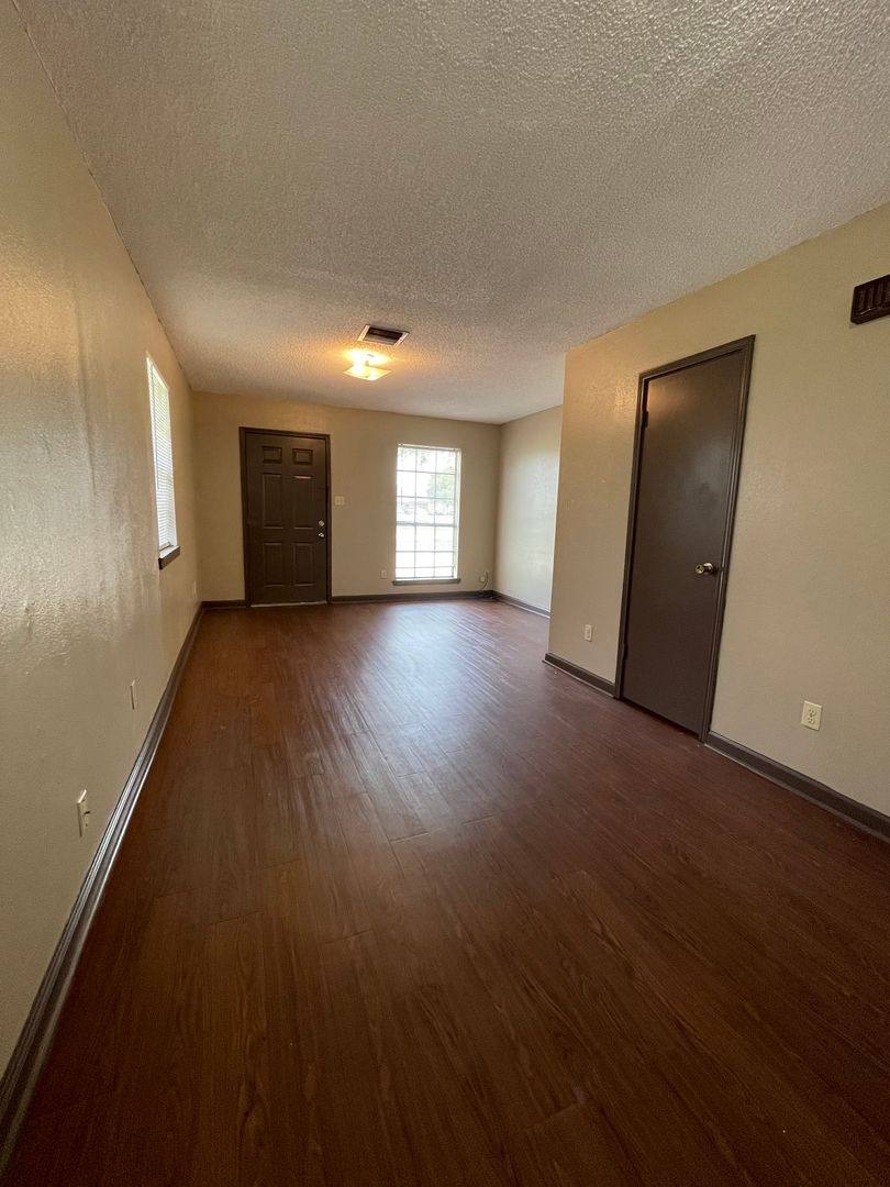 Apartment for rent at 308 Loire Ave, Lafayette, LA 70507