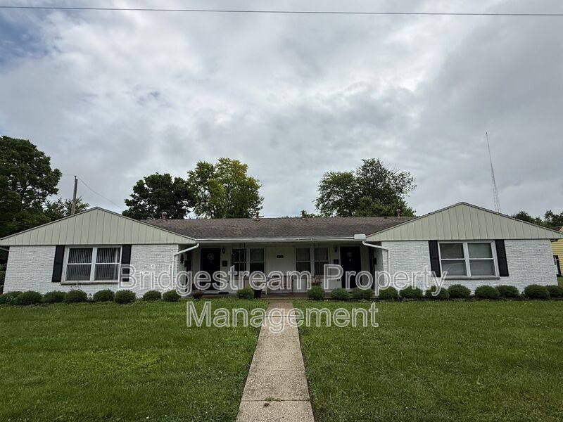 House for rent at 4352 Sunray Rd #D, Dayton, OH 45429