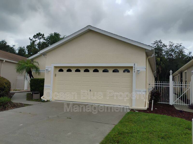 House for rent at 8009 Shaddock Place, Lutz, FL 33548