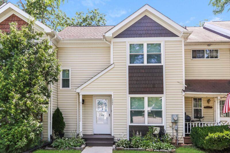 Townhouse for rent at 2504 Oxford Court, Hatfield, PA 19440