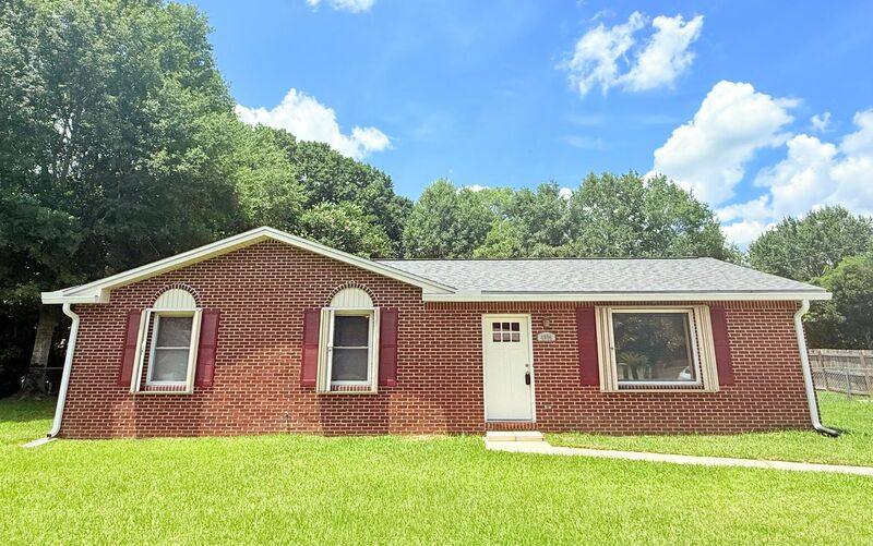 House for rent at 4904 Andrea Lane, Milton, FL 32571
