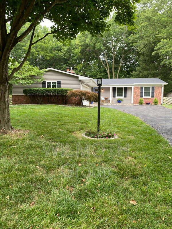 House for rent at 10336 Orchard Park Dr N, Indianapolis, IN 46280