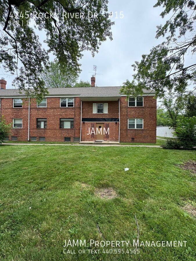 Apartment for rent at 4245 Rocky River Dr #15, Cleveland, OH 44135