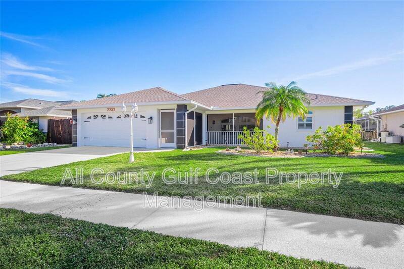 House for rent at 7727 36th Lane E, Sarasota, FL 34243