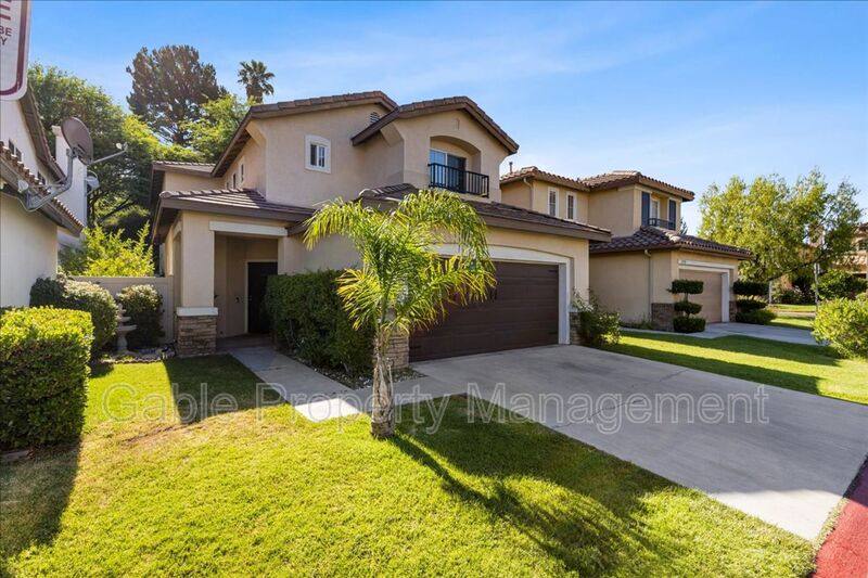 House for rent at 27512 Midas Lane, Canyon Country, CA 91351