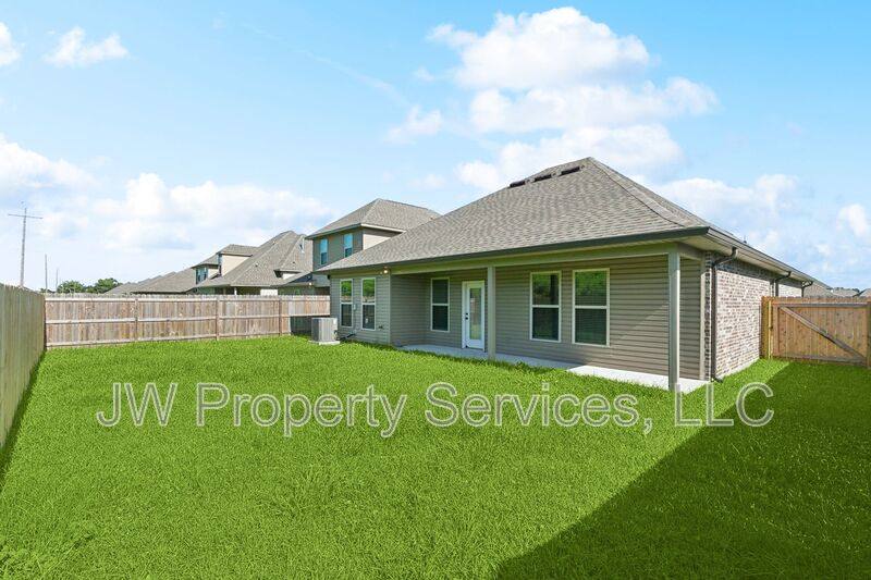 House for rent at 2551 Frazier St, Marrero, LA 70072