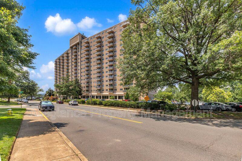 Condo for rent at 1225 Martha Custis Dr #914, Alexandria, VA 22302
