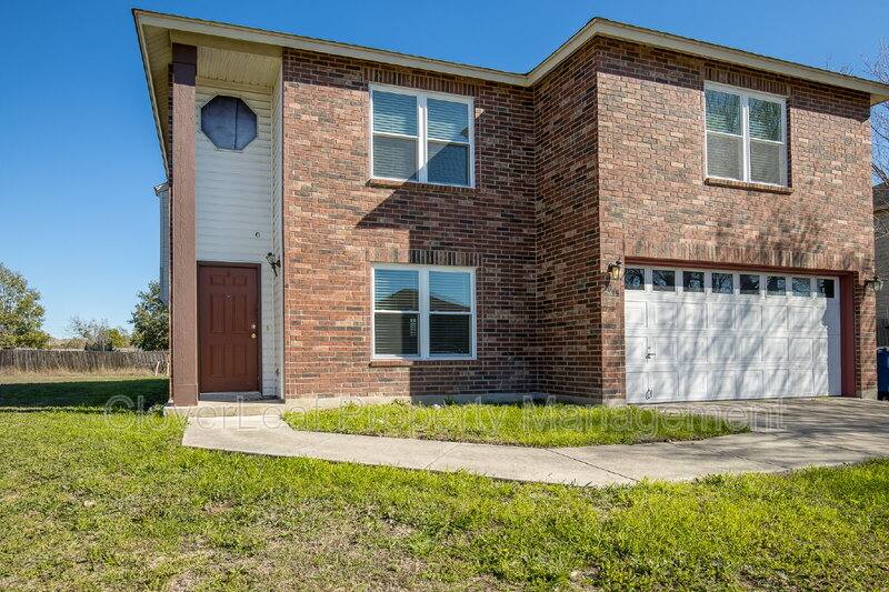 House for rent at 1045 Stone Trail, New Braunfels, TX 78130