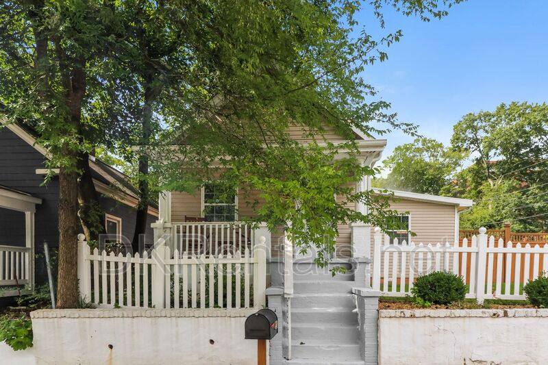 House for rent at 520 Arthur St SW, Atlanta, GA 30310