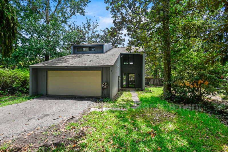 House for rent at 9 Stallion Court, Charleston, SC 29407