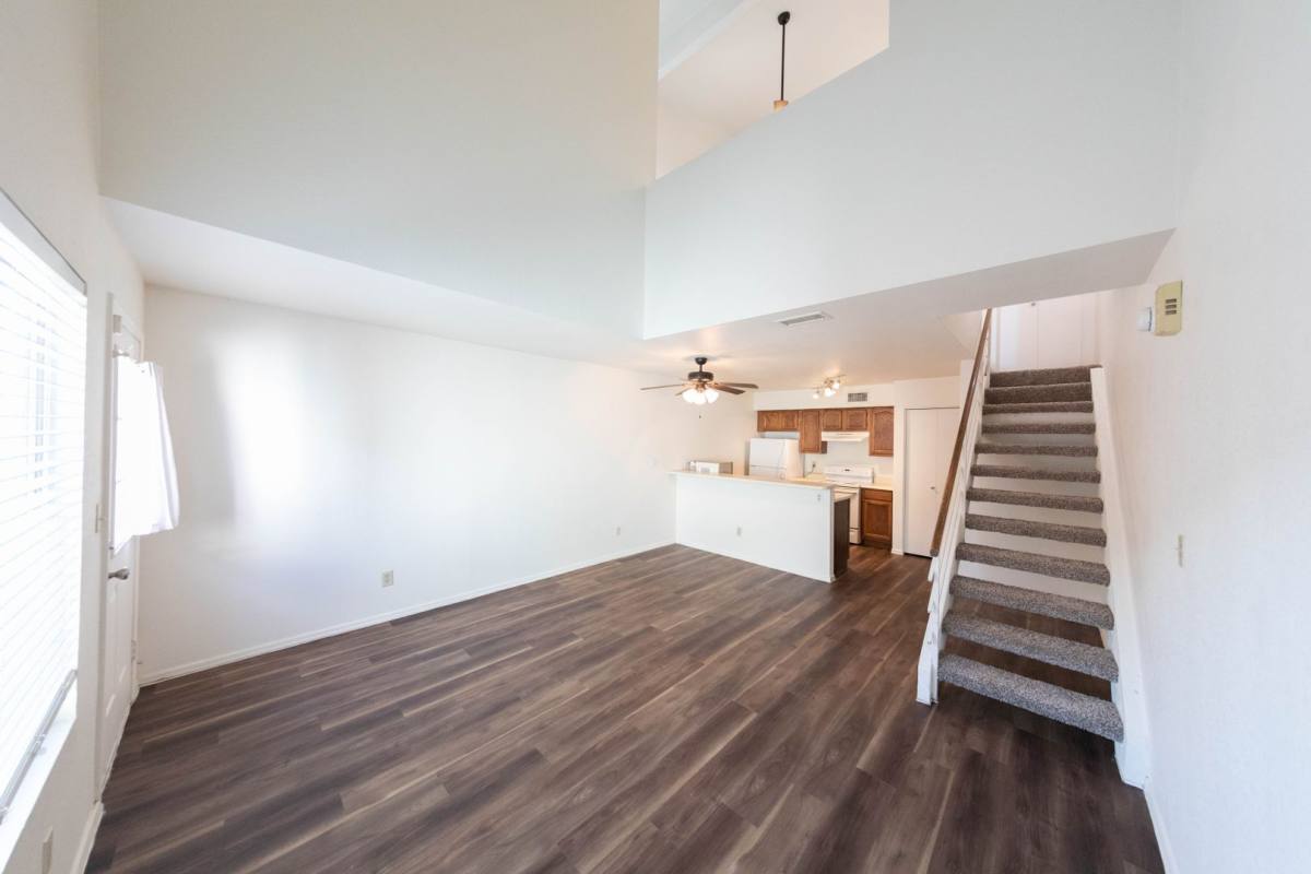 Townhouse for rent at 510 N Alma School Rd, Mesa, AZ 85201