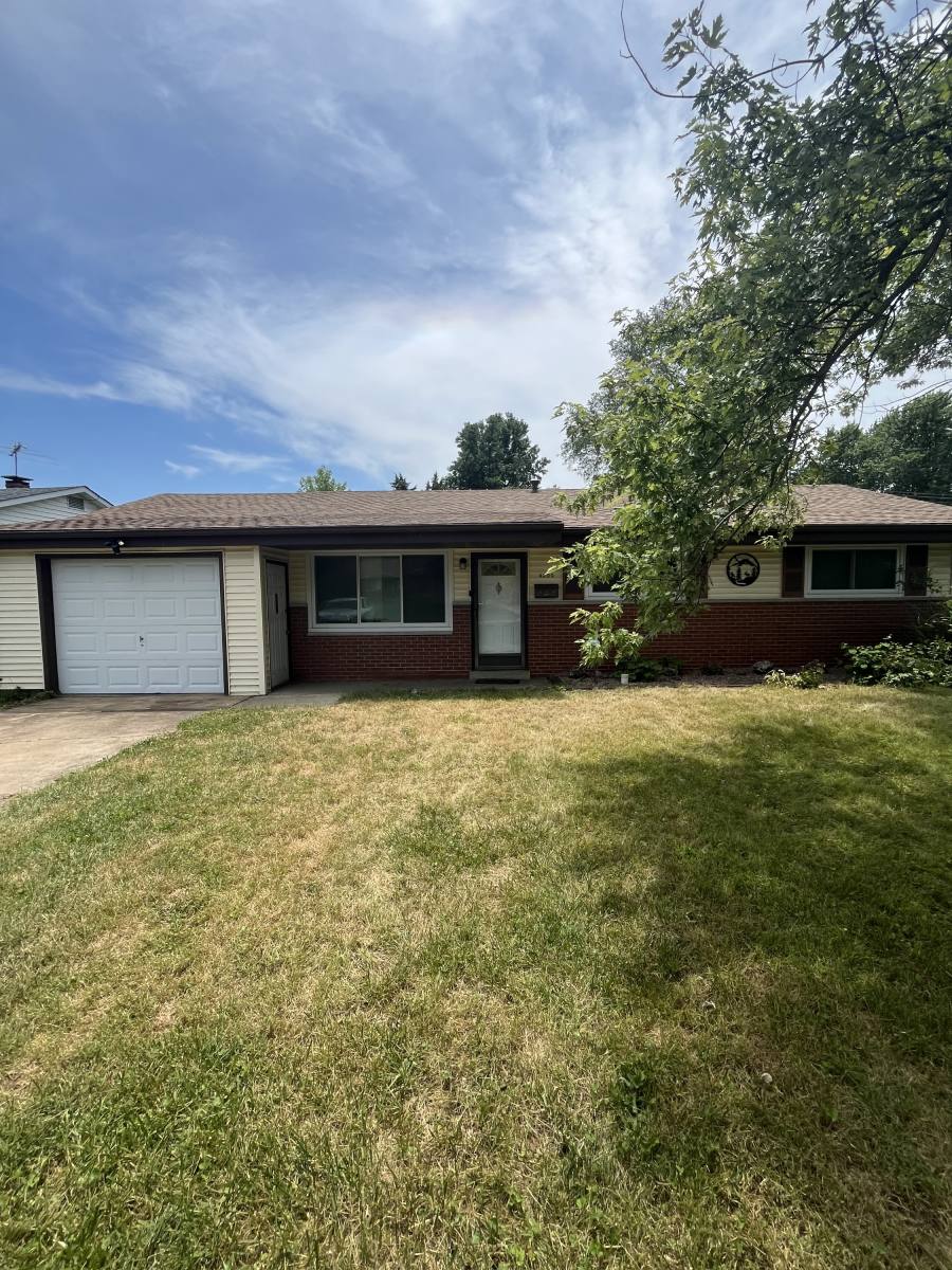 House for rent at 4200 Shirley Dr, Belleville, IL 62226