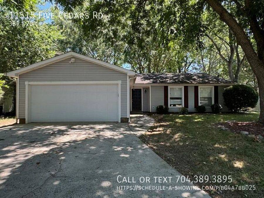 House for rent at 11515 Five Cedars Rd, Charlotte, NC 28226