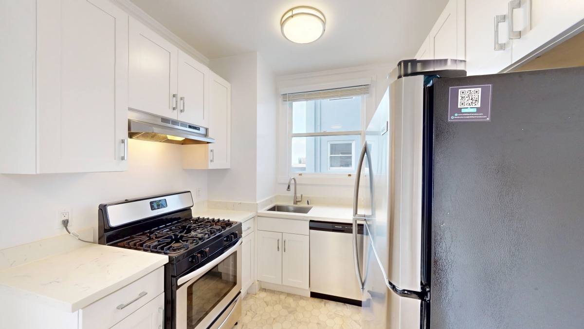 Apartment for rent at 1296 Grove St #406, San Francisco, CA 94117