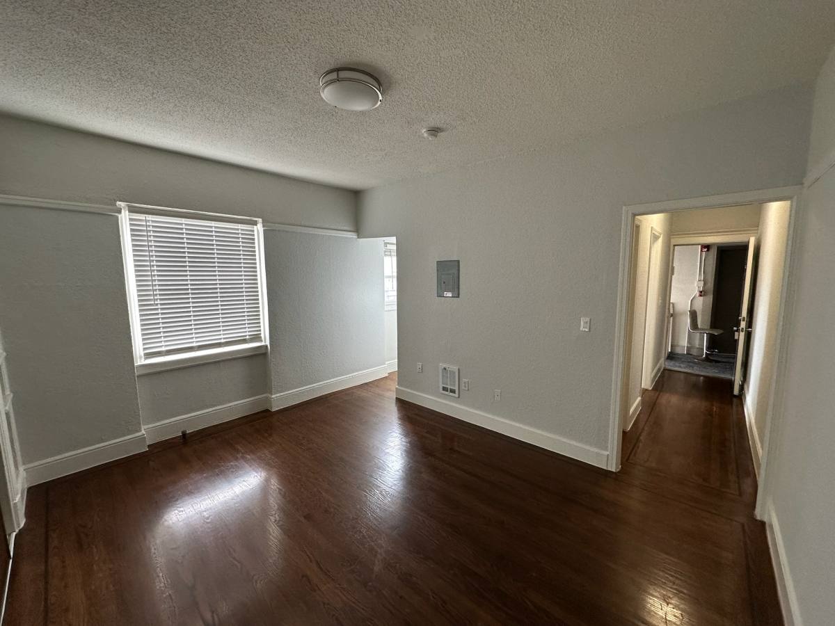 Apartment for rent at 840 Van Ness Ave, San Francisco, CA 94109