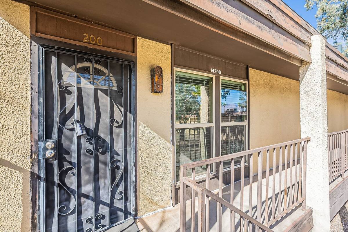 Condo for rent at 1620 N Wilmot N200, Tucson, AZ 85712