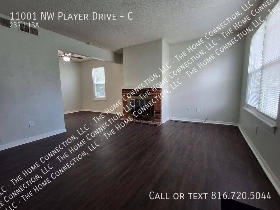 Townhouse for rent at 11001 NW Player Dr #C, Kansas City, MO 64152