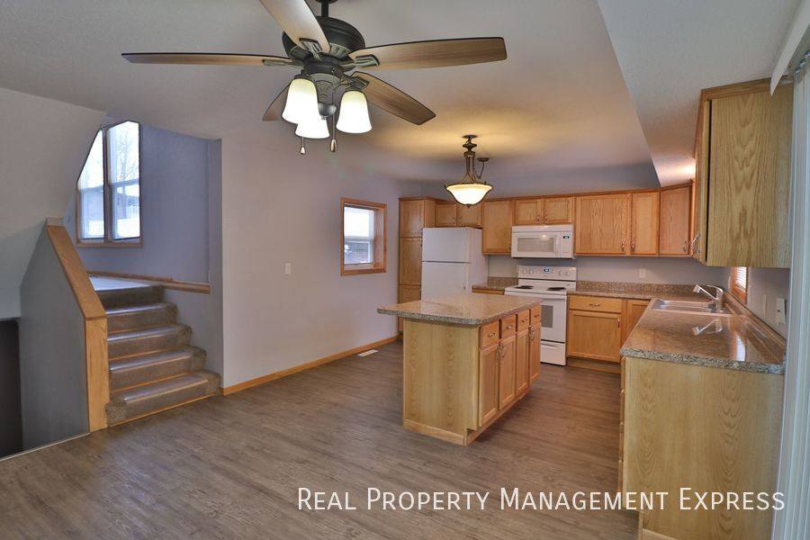 Apartment for rent at 2709 E Klondike Trail, Sioux Falls, SD 57103
