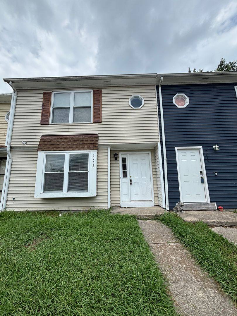 Townhouse for rent at 2742 Janice Lynn Court, Chesapeake, VA 23322