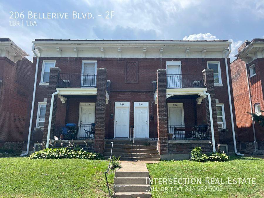 Apartment for rent at 206 Bellerive Blvd #2F, Saint Louis, MO 63111