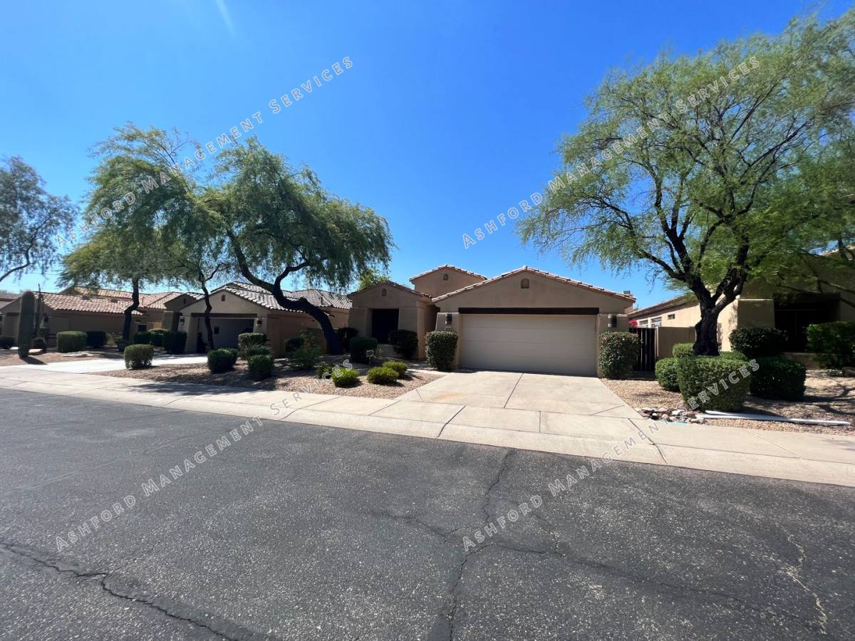 House for rent at 8214 E Sierra Pinta Dr, Scottsdale, AZ 85255
