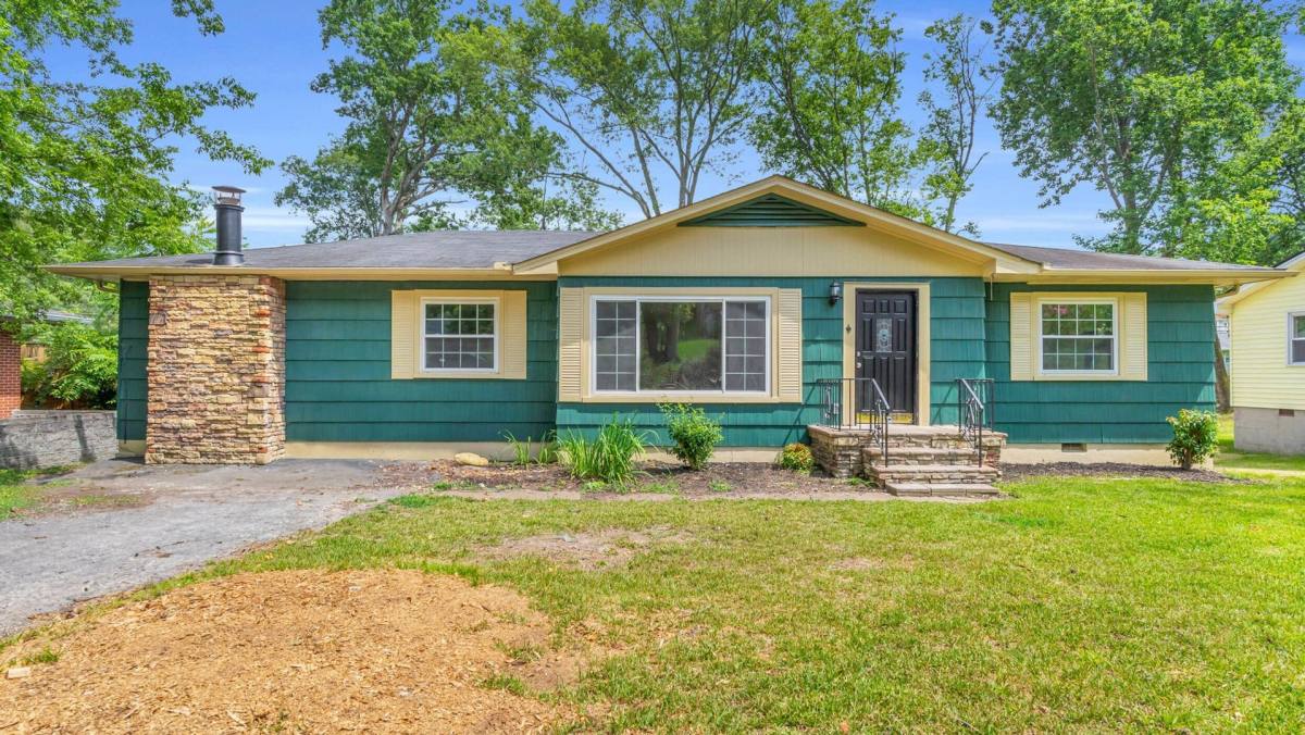 House for rent at 1304 Laredo Ave, Chattanooga, TN 37412