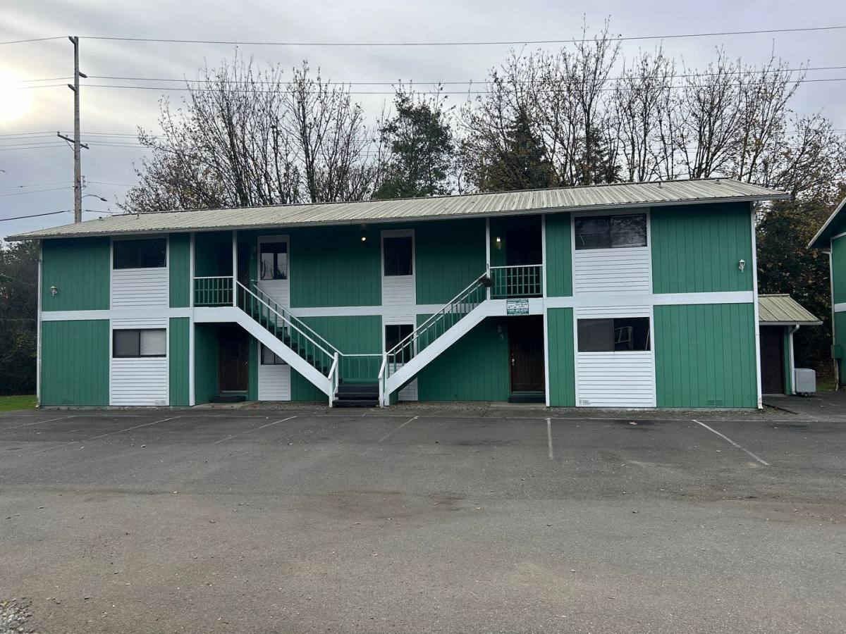Apartment for rent at 101 N B St, Elma, WA 98541
