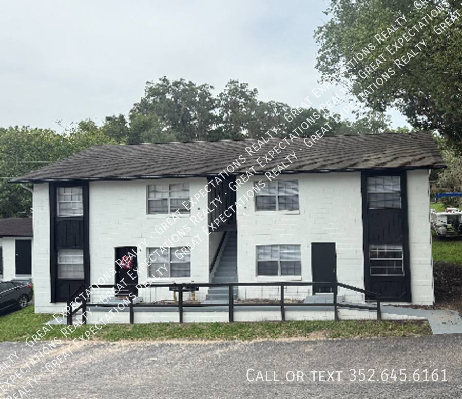 Apartment for rent at 137 SE 13th Ave, Ocala, FL 34470