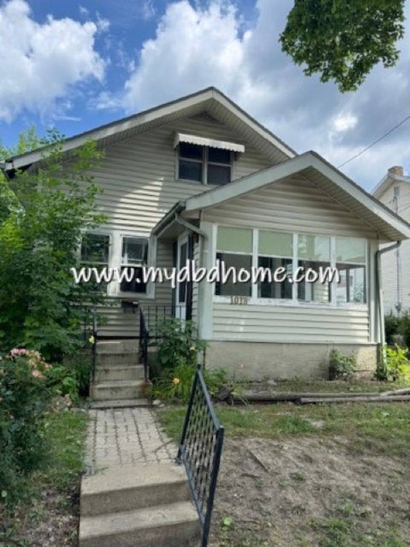Apartment for rent at 1018 Archer, Fort Wayne, IN 46808