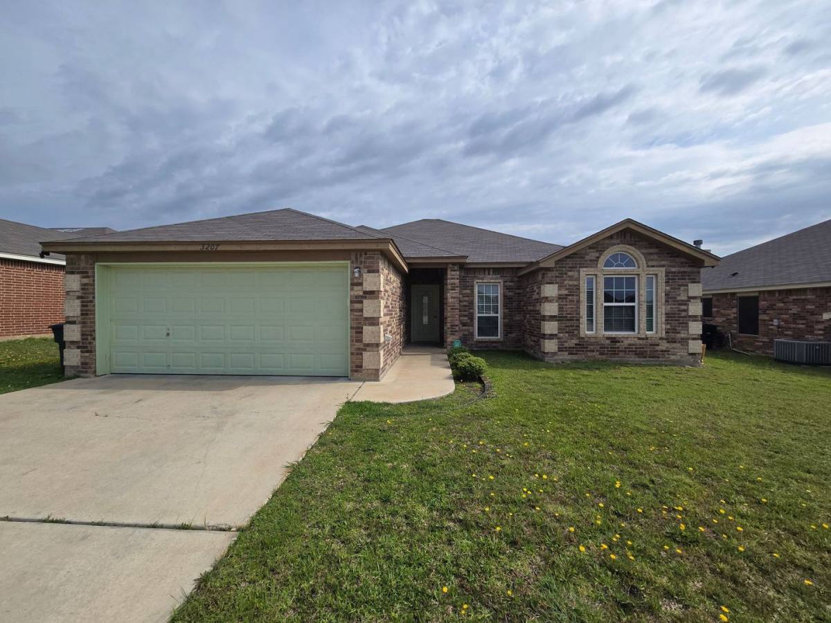 House for rent at 3207 Briscoe Dr, Killeen, TX 76549