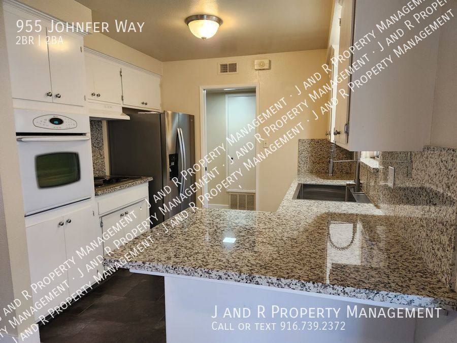 House for rent at 955 Johnfer Way, Sacramento, CA 95831