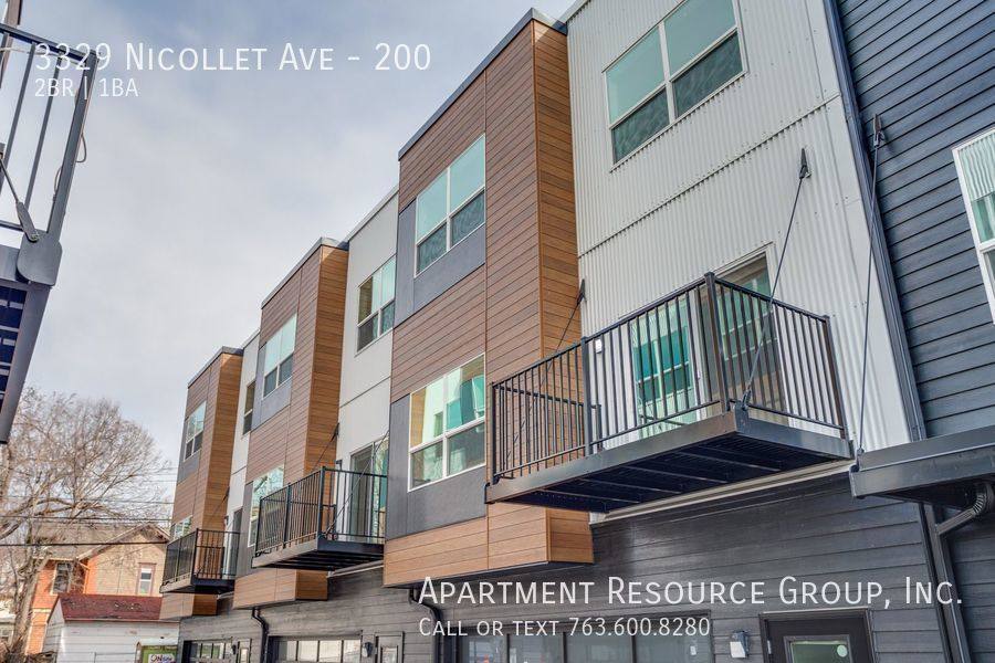 Townhouse for rent at 3329 Nicollet Ave #200, Minneapolis, MN 55408