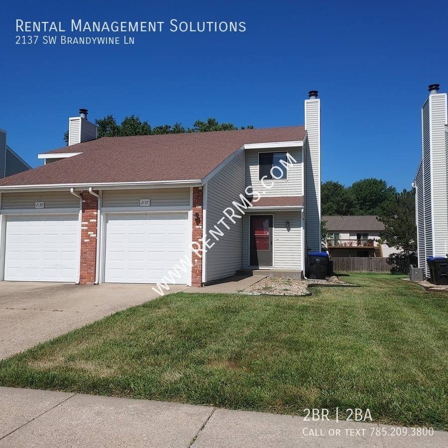 Townhouse for rent at 2137 SW Brandywine Lane, Topeka, KS 66614