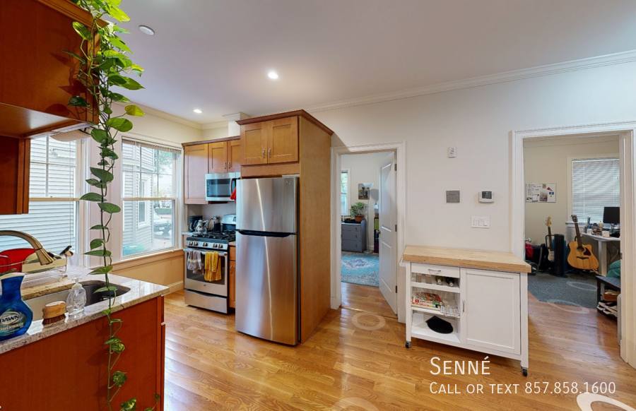 Apartment for rent at 8 Marney St #1R, Cambridge, MA 02141