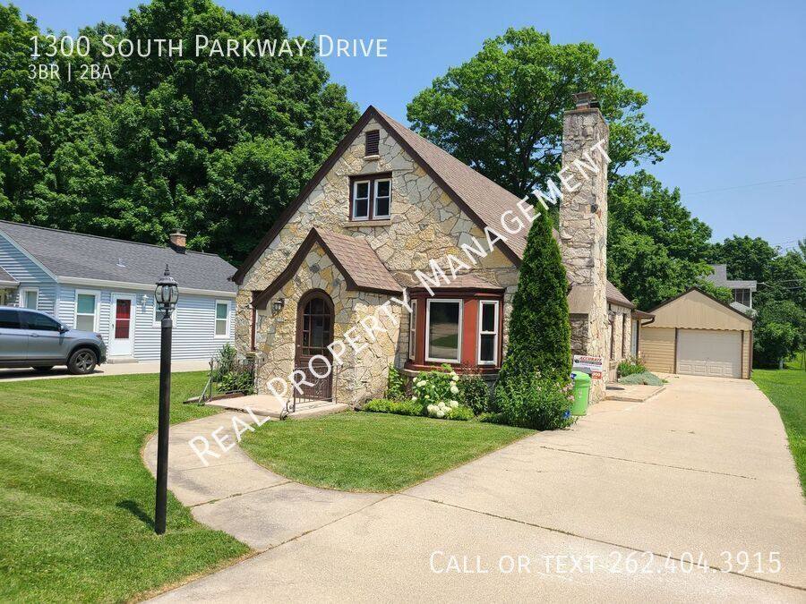 House for rent at 1300 S Parkway Dr, Brookfield, WI 53005