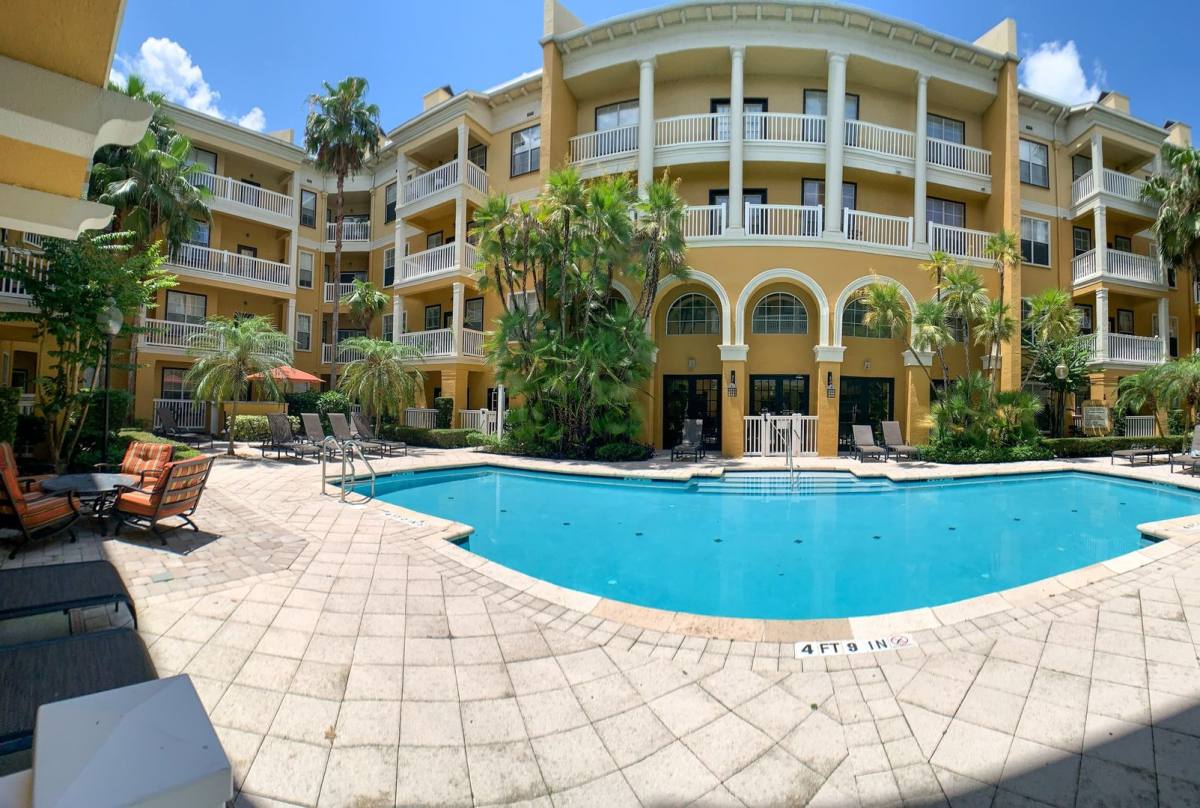 Condo for rent at 860 N Orange Ave #123, Orlando, FL 32801