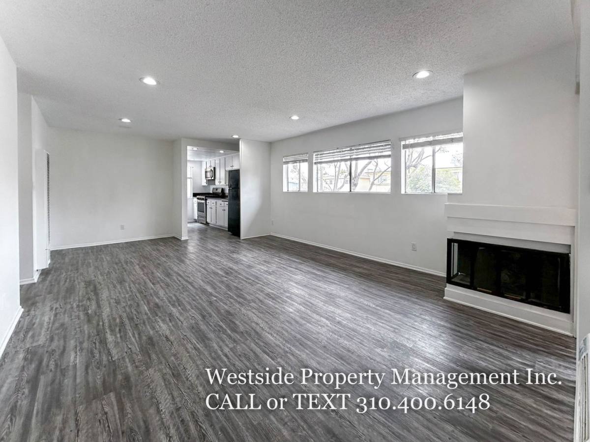 Apartment for rent at 3710 Midvale Ave #110, Los Angeles, CA 90034