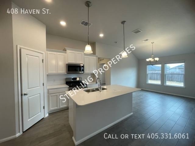 Apartment for rent at 408 Haven St, Yukon, OK 73099