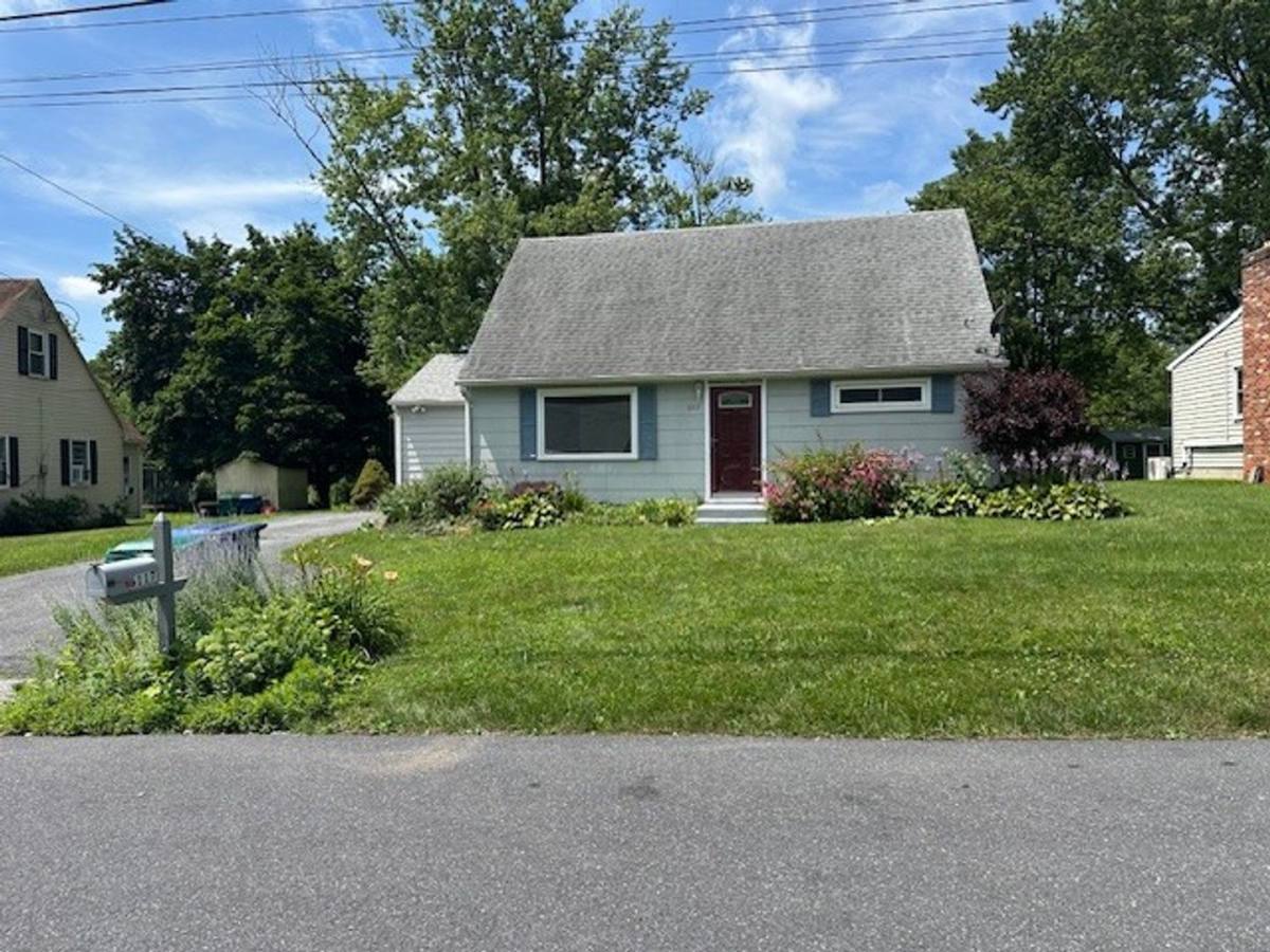 House for rent at 6117 Nassau Rd, Harrisburg, PA 17112