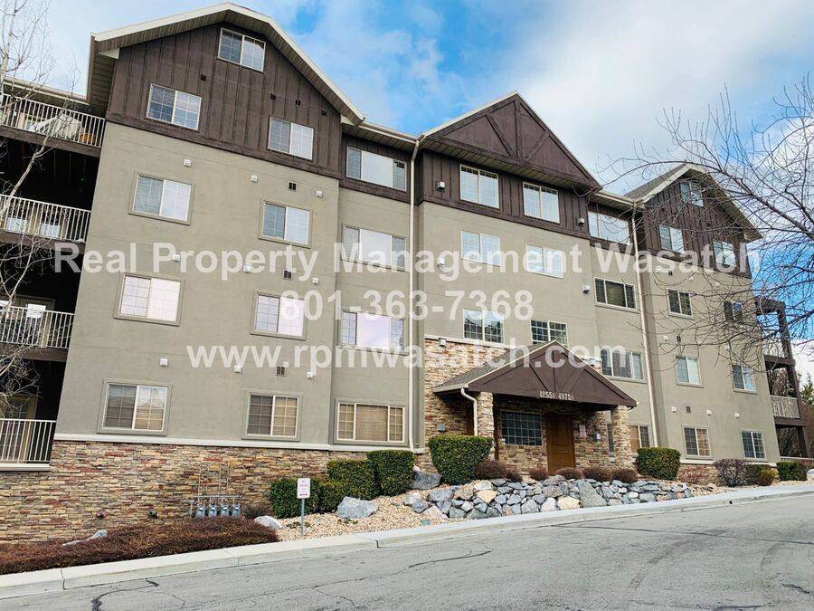 1255 E Wolf Hollow Lane #207, Salt Lake City, UT 84117