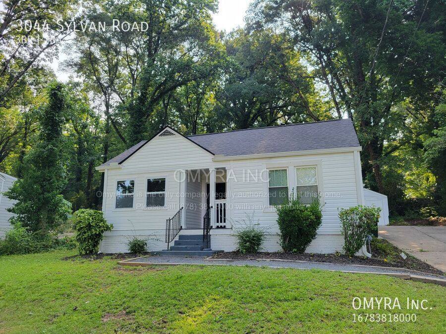 House for rent at 3044 Sylvan Rd, Atlanta, GA 30354