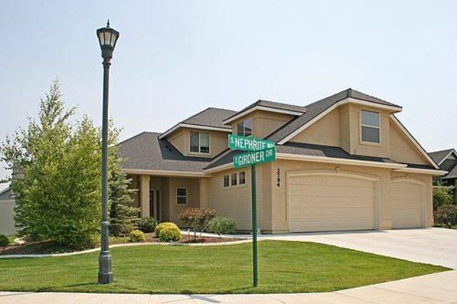 House for rent at 2794 S Nephrite Way, Meridian, ID 83642